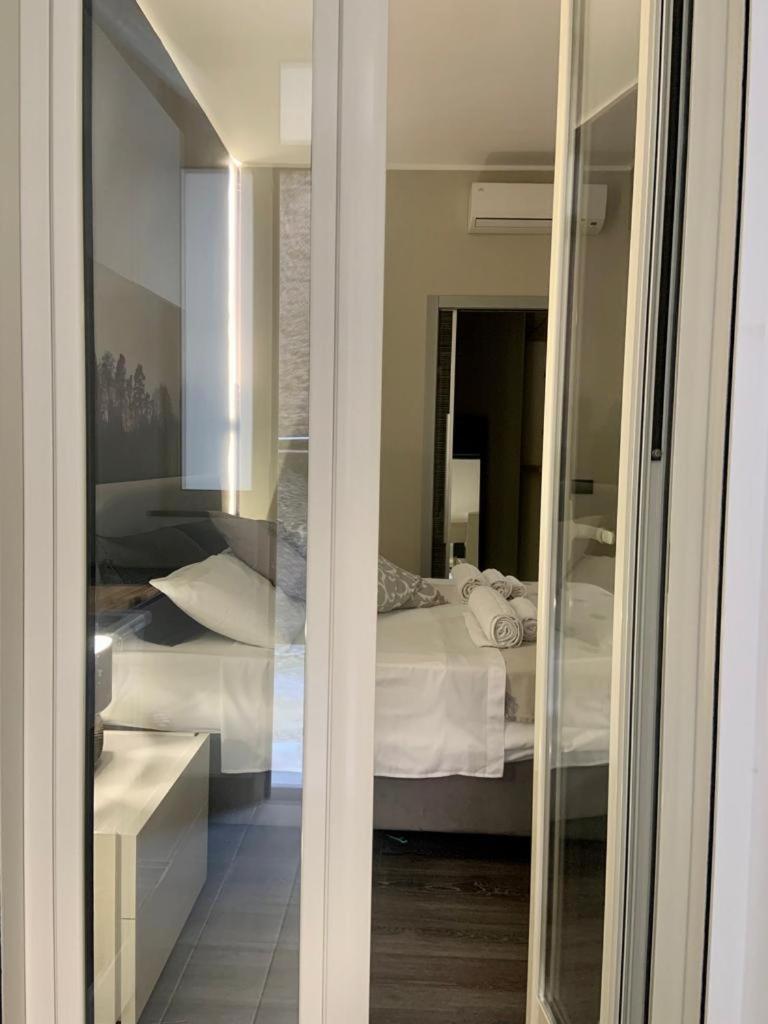 Relais Casa Via Generale Del Buono 13 Milazzo Apartman Kültér fotó